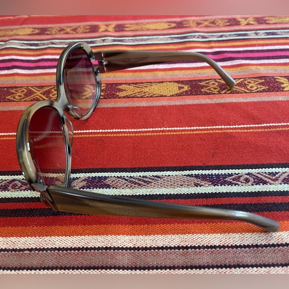 Carolina Herrera Elegant Brown Sunglasses main image 8